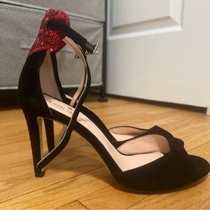 Kate spade New York heart heels